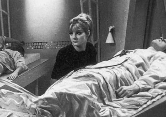 Polly - The Moonbase