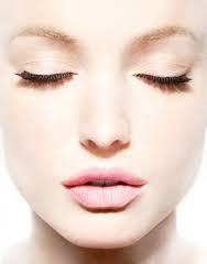 Yes, I looked JUST LIKE THIS! Oh, wait, no, Retin-A doesn't turn you into a model. Sorry. Sorry.