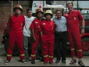 David Kroodsma with friends