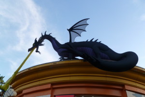 Dragon made out of LEGO's