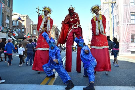 MardiGrasWalkAround2