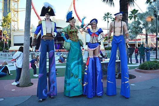 MardiGrasWalkAround1