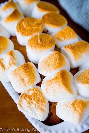 S'mores Banana Bread - all your favorite s'mores flavors baked into my favorite super-moist banana bread! 