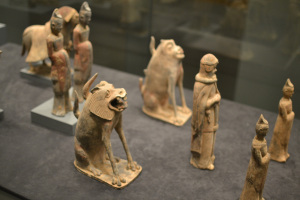 Tomb figurines.