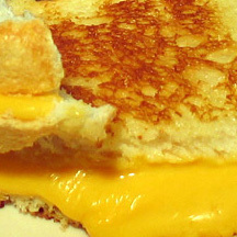 Grilled_cheese_with_soup