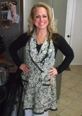 I live in my apron only usually no makeup and hair in a scrunch-ee