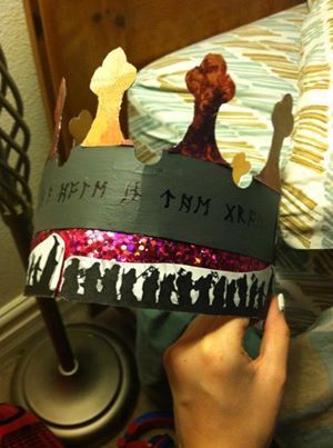 My hobbit themed senior crown :)