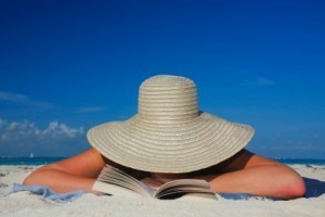 1beach_reading_c