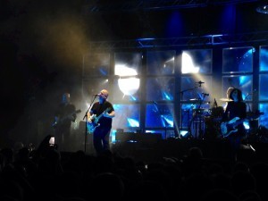 Black Francis in action