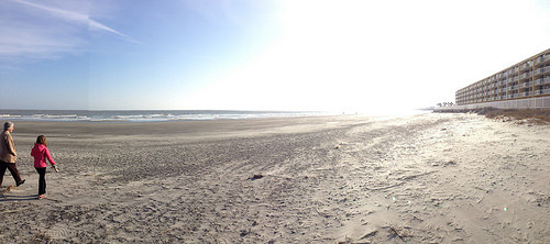 The beach in February (panoramic)