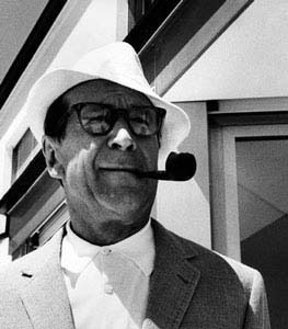 English: Georges Simenon Português: Georges Si...