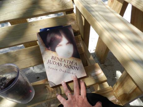 1938092_10152052238877515_446641116_n (1)