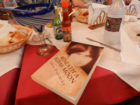 1964314_10152052239677515_318066102_n