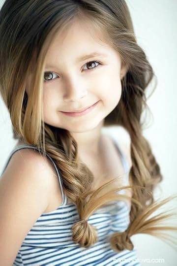  photo baby-cute-eyes-girl-golden-Favimcom-427005_zps2263bb51.jpg