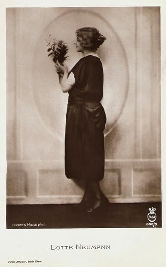 Lotte Neumann