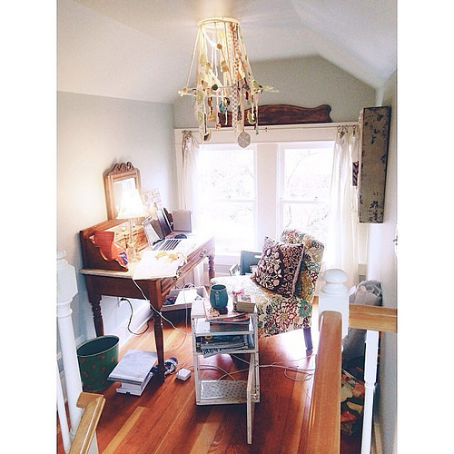 Working form home again today is another little nook. A beautifully messy nook. #headisdown #writingmyheartout #icandothis #alivelines