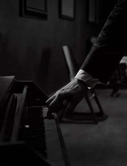  photo piano_zps4118e509.jpg