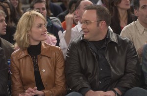 still-of-amber-valletta-and-kevin-james-in-hitch-consilier-in-amor-(2005)-large-picture