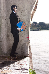 Banksy.BallAndChain
