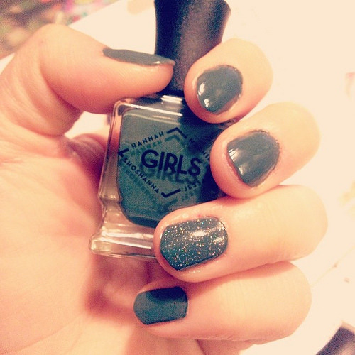 Hannah Horvath Nails