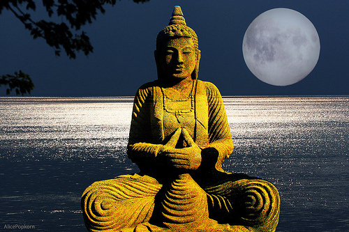 buddha statue meditation moon