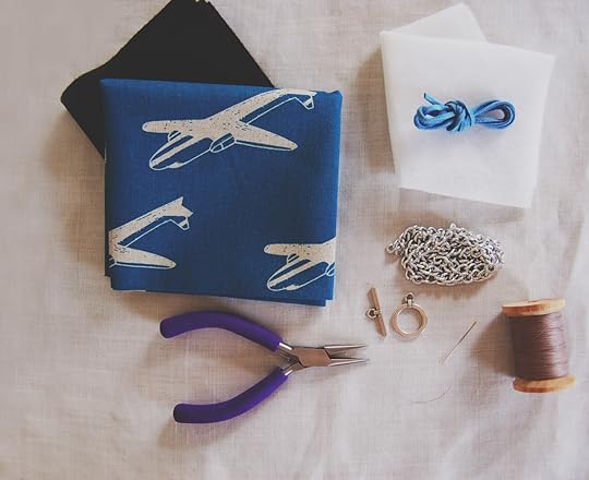 Easy Fabric Motif Statement Necklace