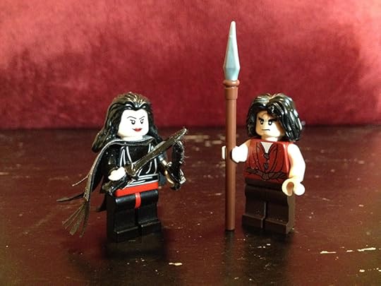 Lego minfigs of Vin and Kaladin.