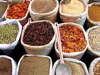 English: Spices in Mapusa Market, Goa, India.