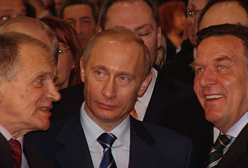English: Vladimir Putin and Gerhard Schroeder