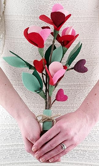 DIY Wedding Manual Laura Strutt Made Peachy