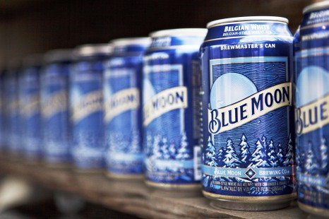 Blue Moon. PHoto b