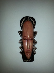 AN AUDIENCE MEMBER WON THIS LOVELY AFRICAN MASK BY ANSWERING A QUIZ QUESTION CORRECTLY