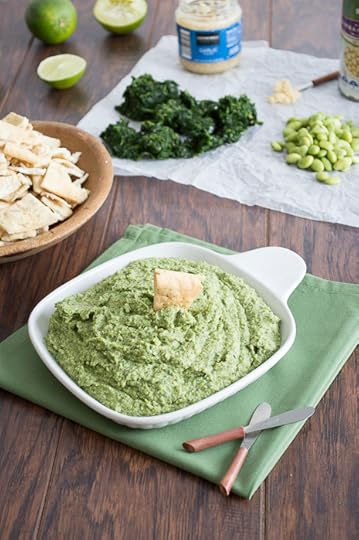 Spinach-Edamame-Garlic-Hummus-7