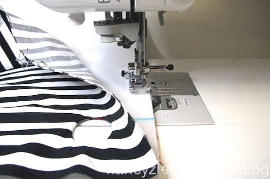 Nancy Zieman How to Make Tablet Keeper with Hole for Camera