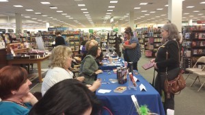 Booksigning at the B&N in Hurst - Cindy Dees