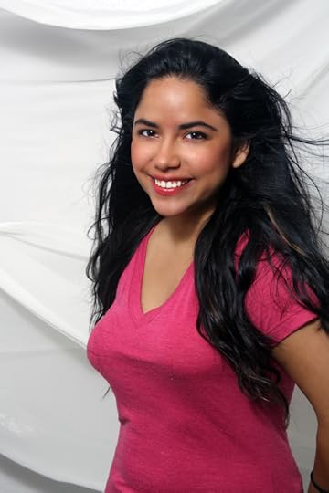 Paz_look alike?