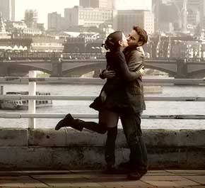 romantic-couple