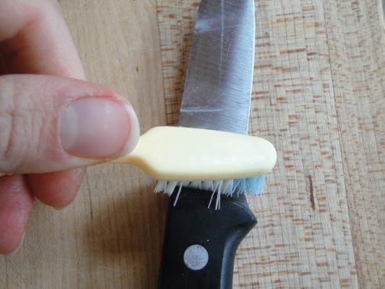 Earth Day Repurposing 101: Don't Throw That Away! via lifeyourway.net