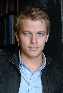 Ronan Farrow Headshot.jpg