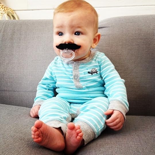 Mustache Paci