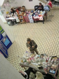 A predatory, hawk-eye view of unsuspecting stalls