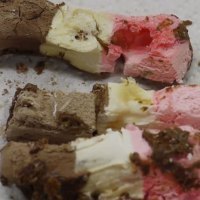 Astronaut-ice-cream-freeze-dried-ice-cream