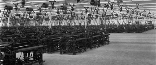 looms