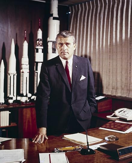 File:Wernher von Braun.jpg