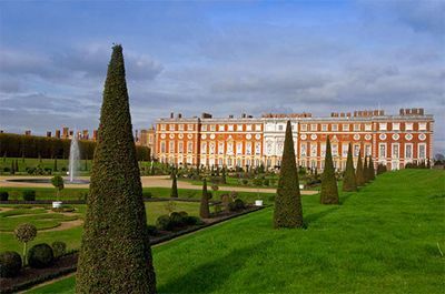 Hampton Court Palace