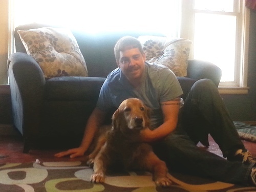 He's in enough pain that he doesn't want to eat or drink.  He can't stand without help.  His blood pressure is so low he should already be dead.  He still rolled over right after this picture so that I could rub his belly, which I did.  I'll miss ya buddy.