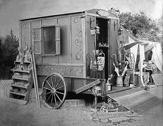 http://www.legendsofamerica.com/photos-americanhistory/medicineshow.jpg