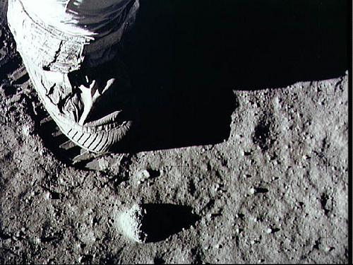 Apollo 11: Astronaut Footprint on the Moon (NASA, Moon, 6/23/09)