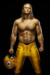 clay-matthews-shirtless