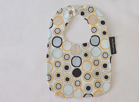 The Vilene Sewing Club: Easy Baby Bib Made Peachy